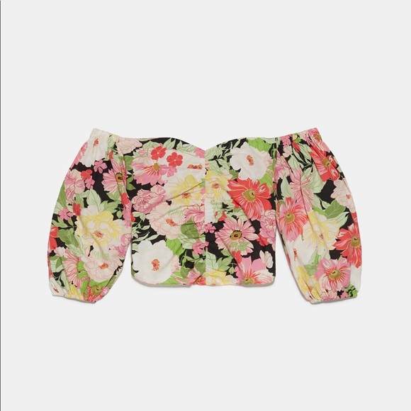 Zara Tops - NEW!! HP 🥳🥳🥳Zara Floral Off the Shoulder Top
